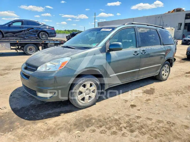 2004 Toyota SIENNA фото