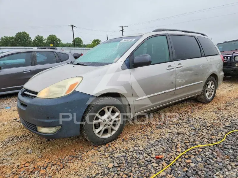 2004 Toyota SIENNA фото
