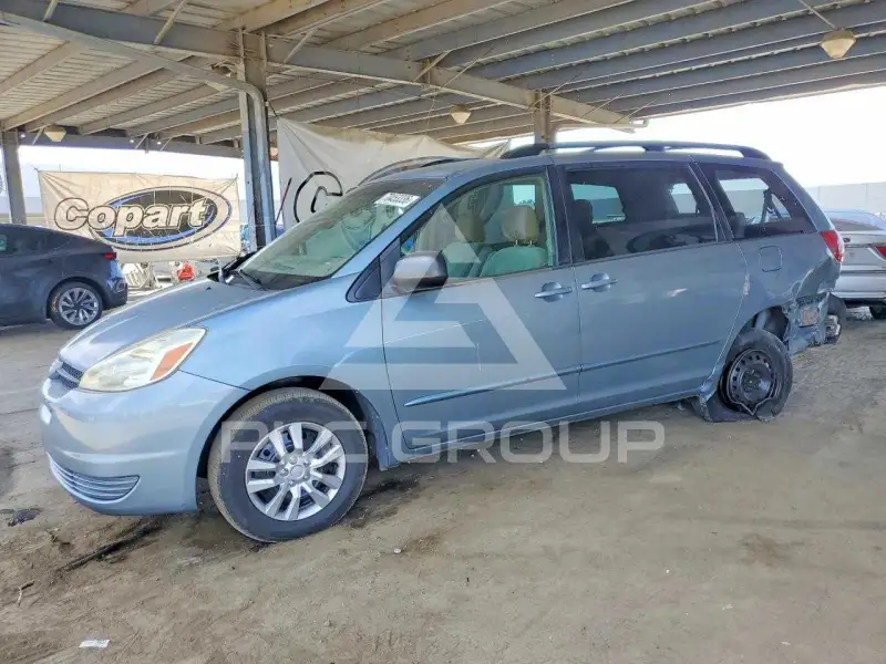 2004 Toyota SIENNA фото