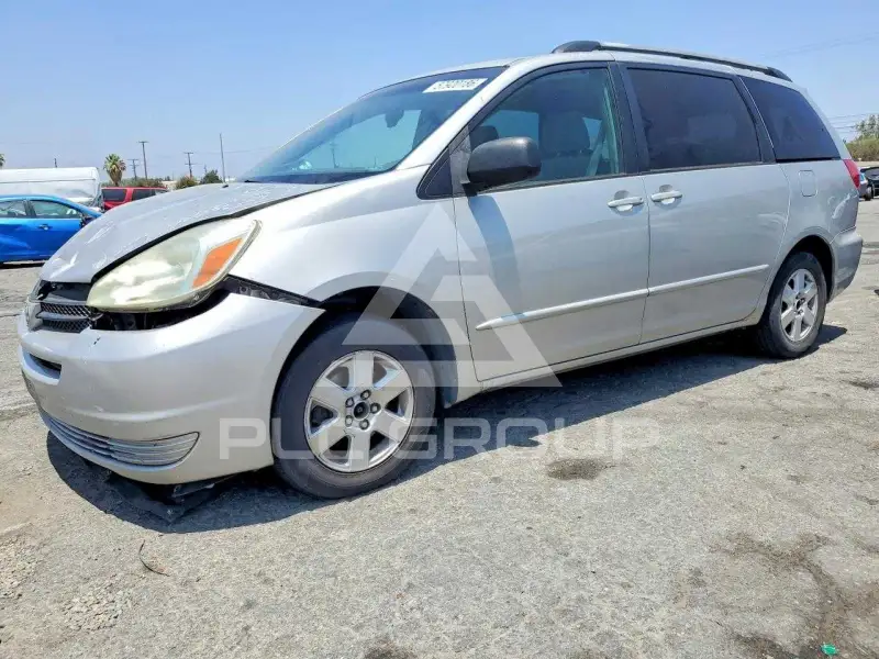 2004 Toyota SIENNA фото
