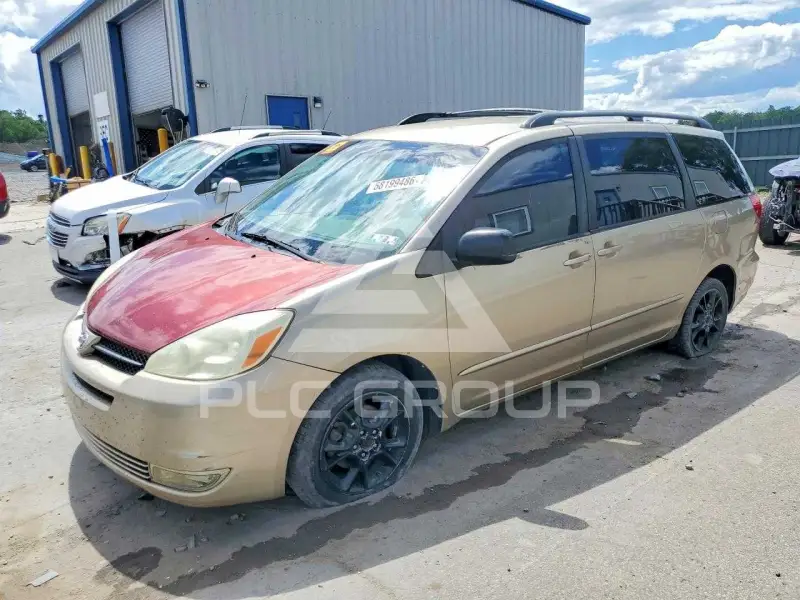 2004 Toyota SIENNA фото
