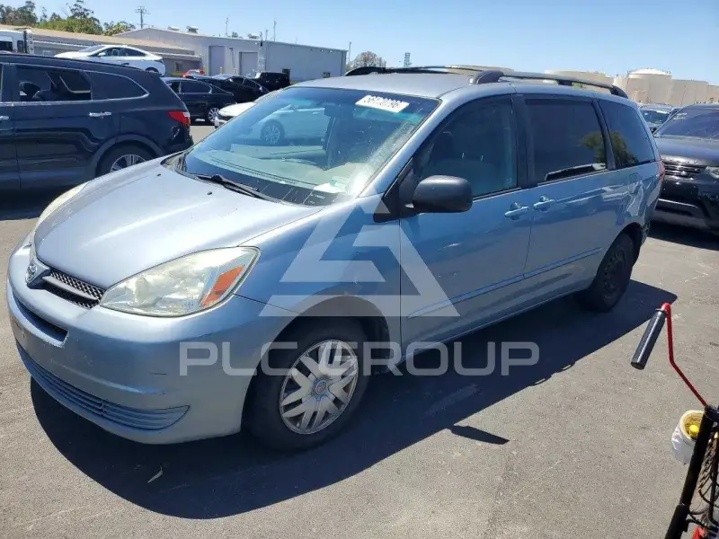 2004 Toyota SIENNA фото