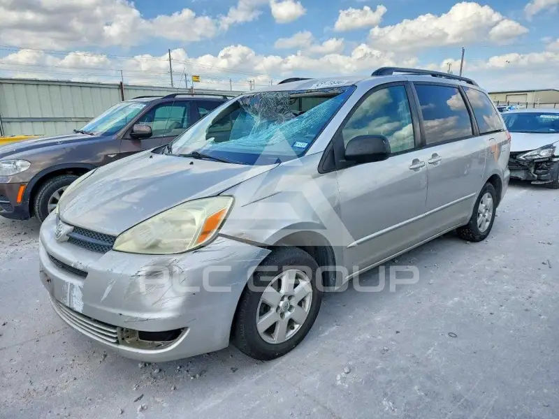 2004 Toyota SIENNA фото