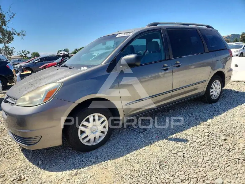 2004 Toyota SIENNA фото