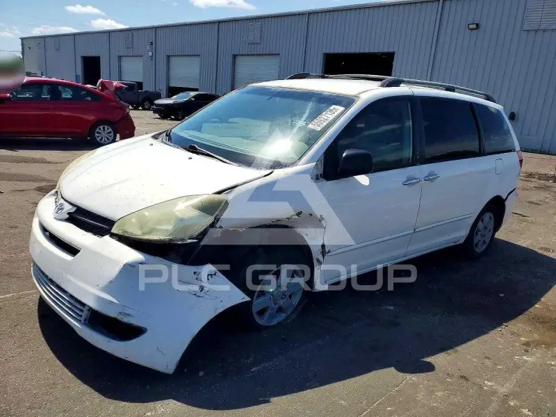 2004 Toyota SIENNA фото