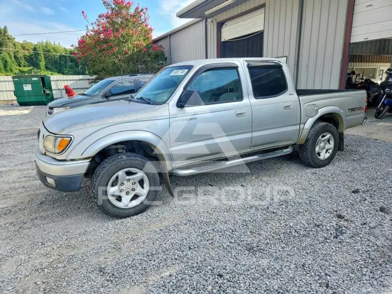 2004 Toyota TACOMA photo