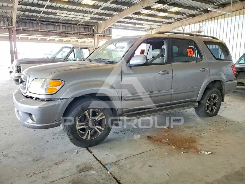 2004 Toyota SEQUOIA photo