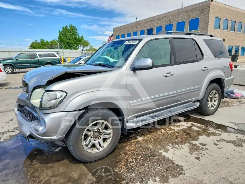 2004 Toyota SEQUOIA фото