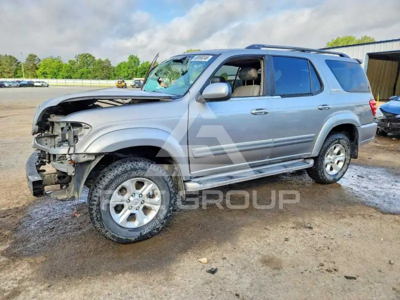 2004 Toyota SEQUOIA photo