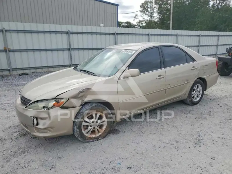 2004 Toyota CAMRY photo