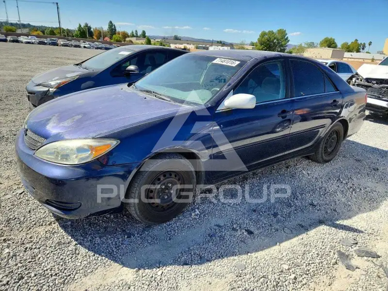 2004 Toyota CAMRY фото