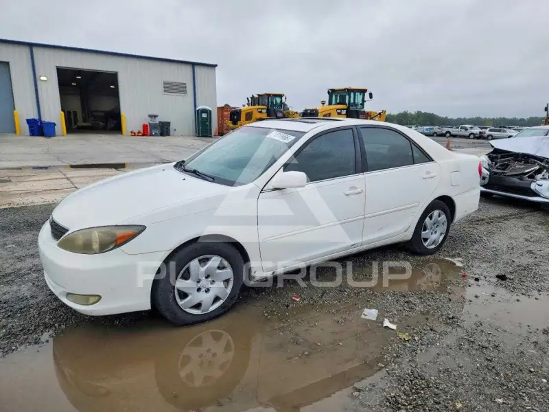2004 Toyota CAMRY фото