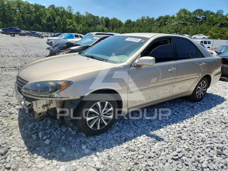 2004 Toyota CAMRY photo