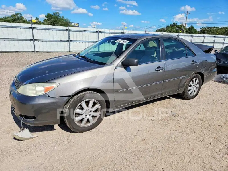2004 Toyota CAMRY фото