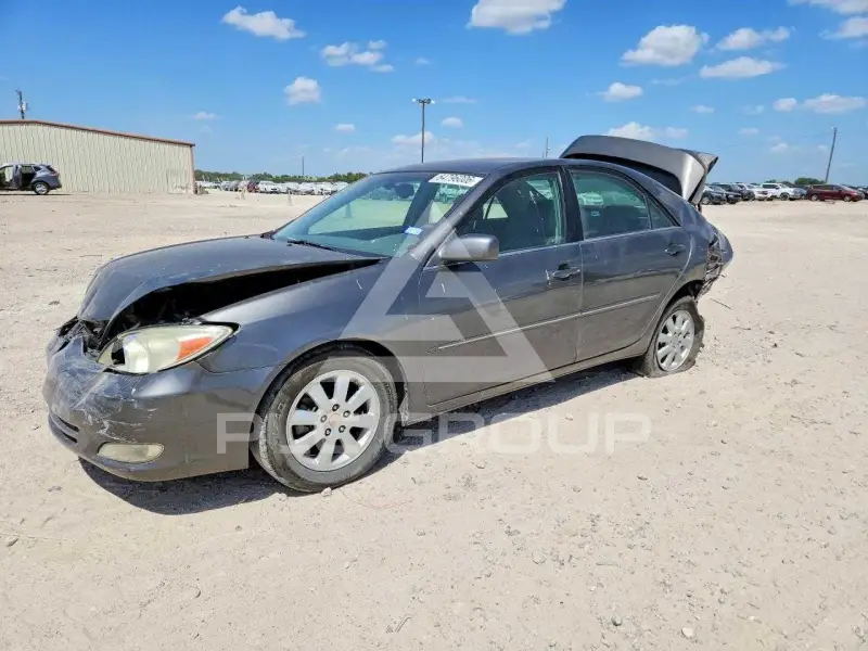 2004 Toyota CAMRY фото