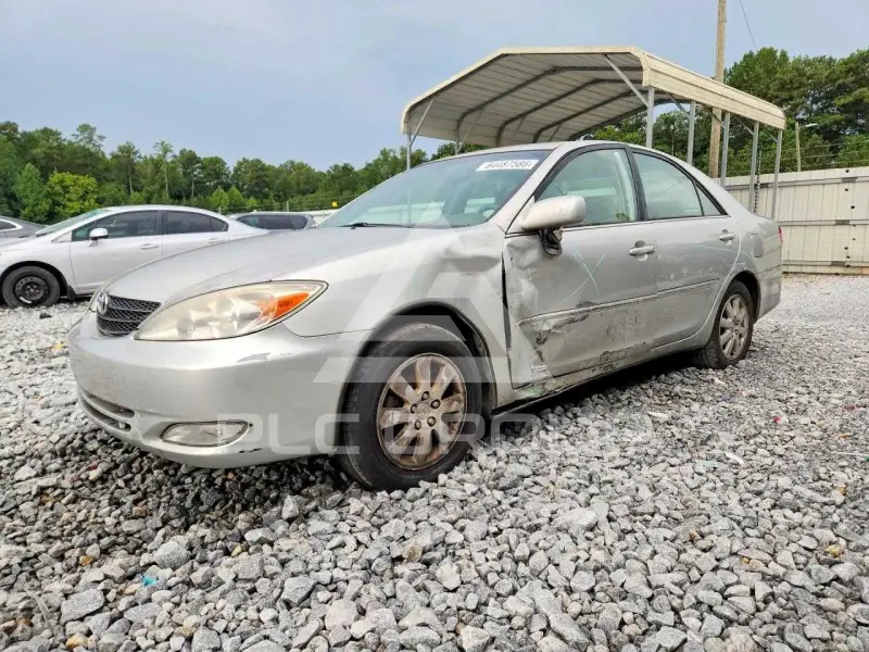 2004 Toyota CAMRY фото