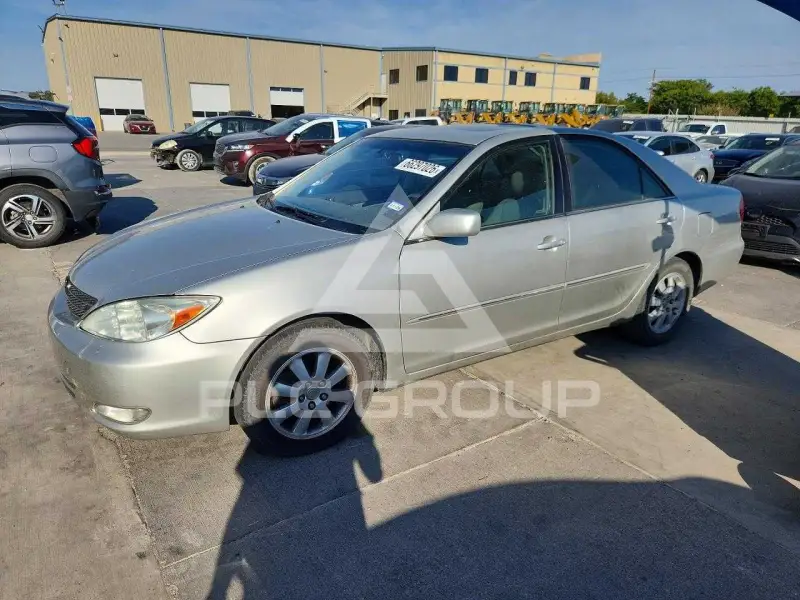 2004 Toyota CAMRY фото