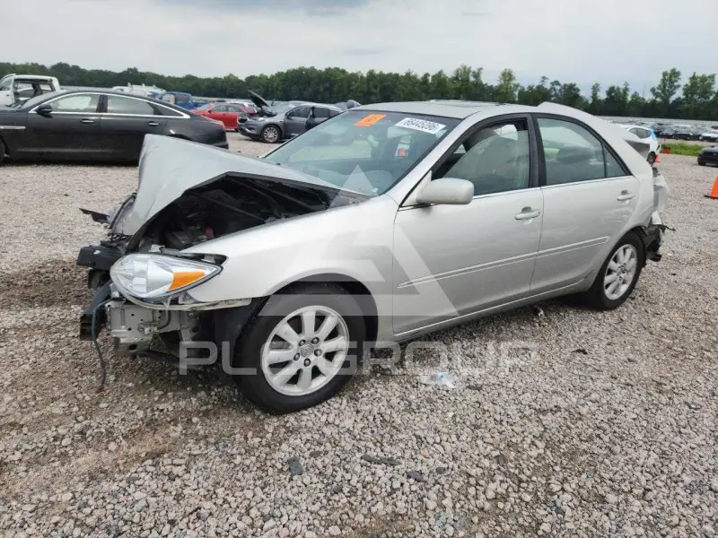2004 Toyota CAMRY фото