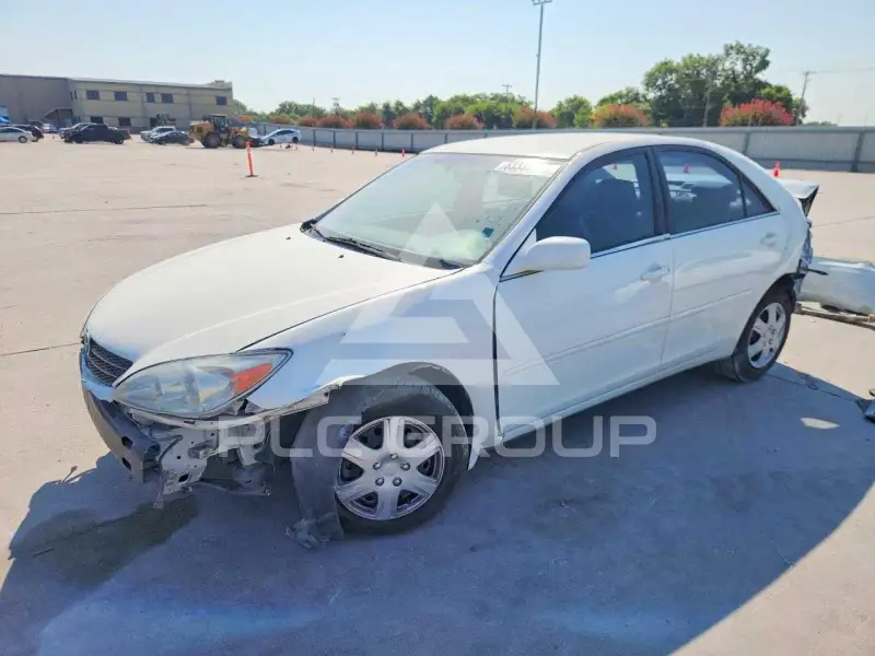 2004 Toyota CAMRY photo