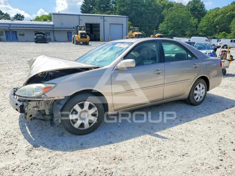 2004 Toyota CAMRY фото