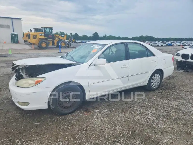 2004 Toyota CAMRY photo