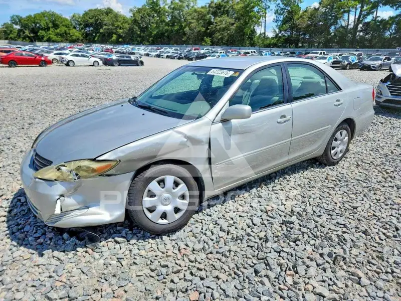 2004 Toyota CAMRY фото