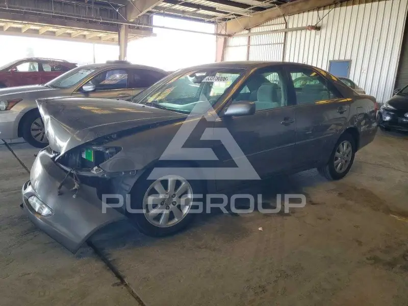 2004 Toyota CAMRY photo