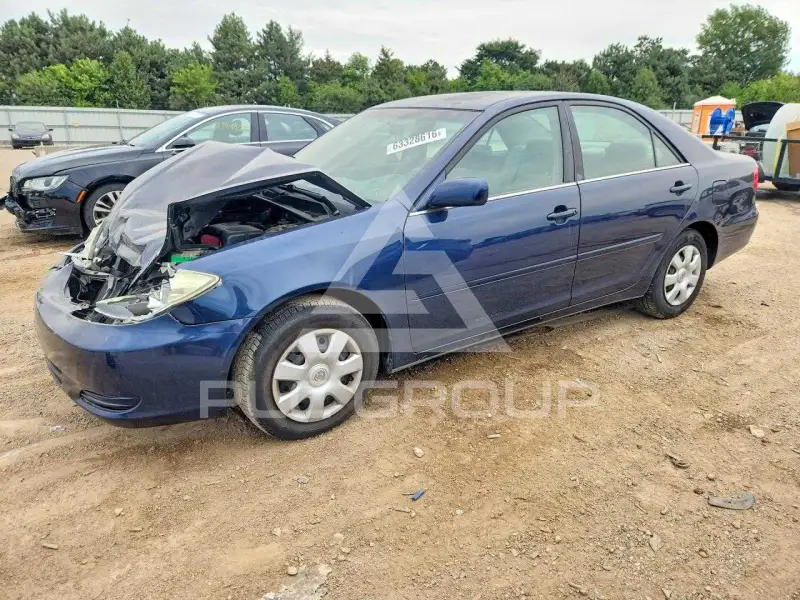 2004 Toyota CAMRY photo