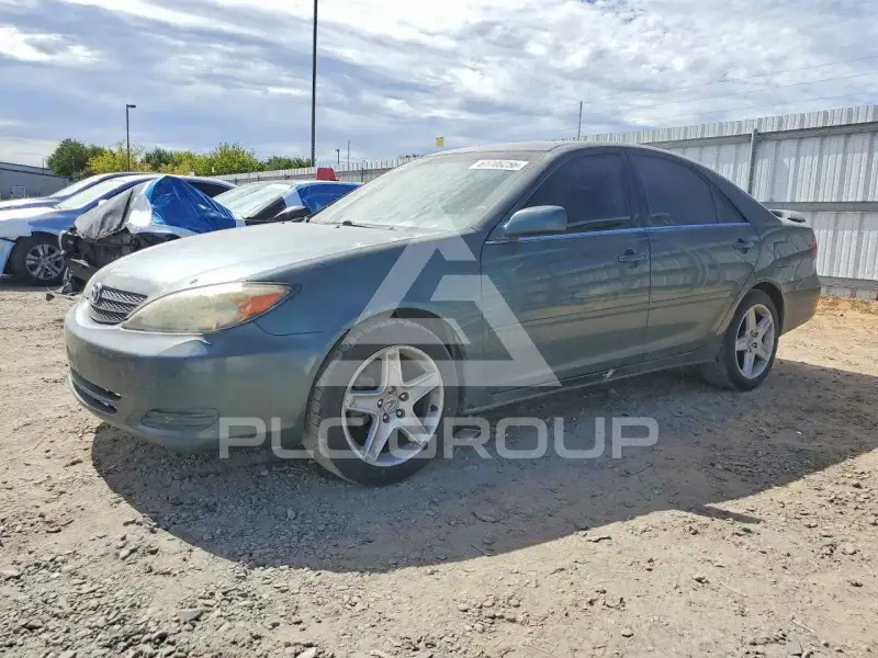 2004 Toyota CAMRY фото