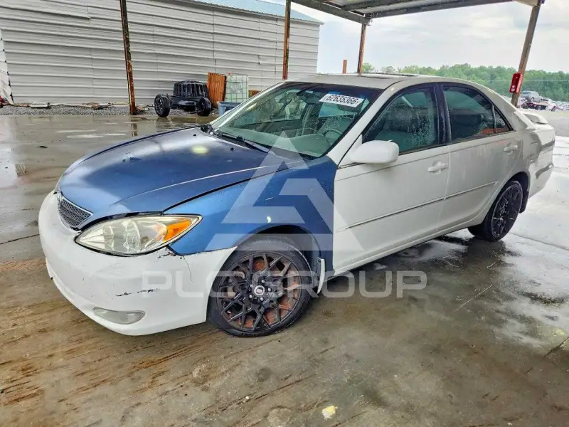 2004 Toyota CAMRY фото