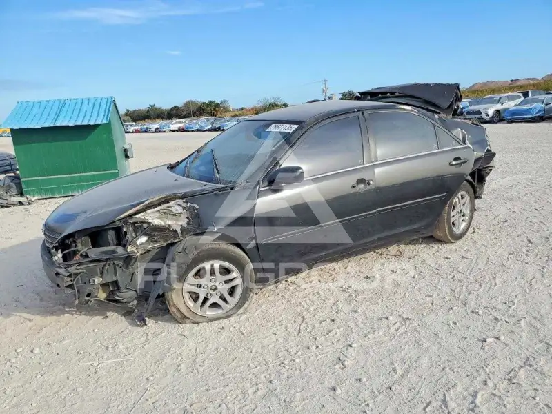 2004 Toyota CAMRY фото