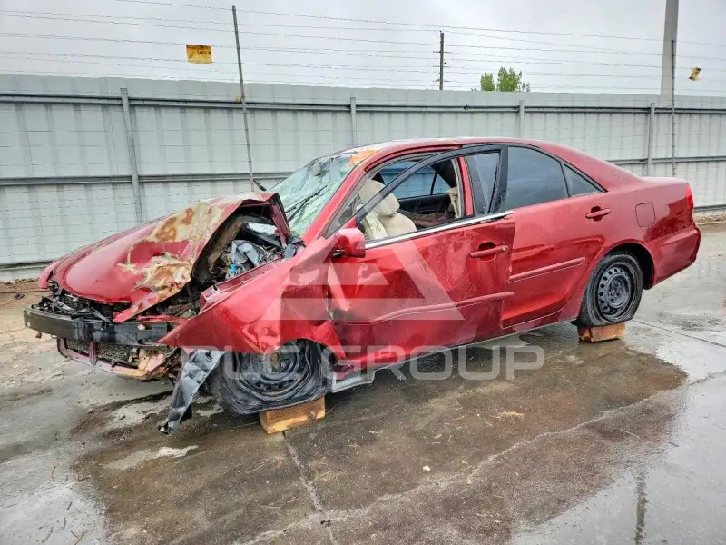 2004 Toyota CAMRY photo