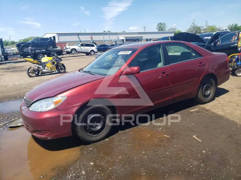 2004 Toyota CAMRY фото