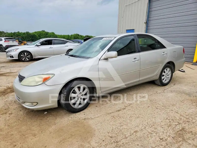 2004 Toyota CAMRY photo