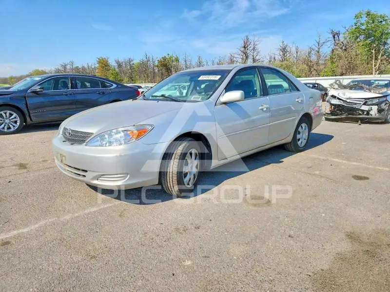 2004 Toyota CAMRY фото