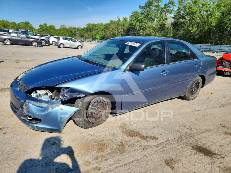 2004 Toyota CAMRY фото