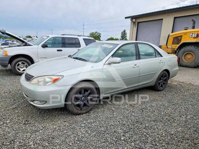 2004 Toyota CAMRY фото
