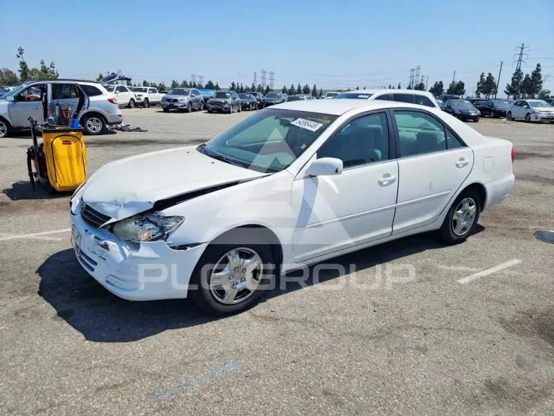 2004 Toyota CAMRY фото