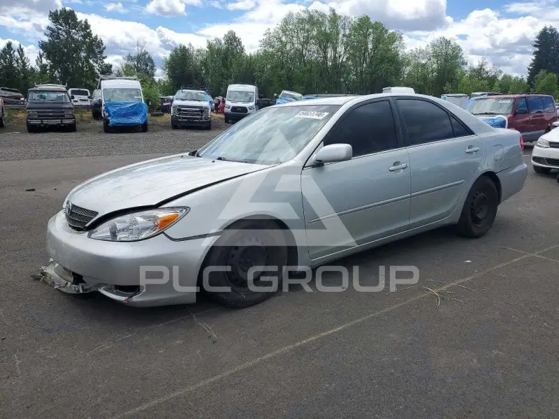 2004 Toyota CAMRY photo