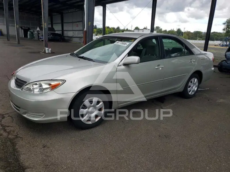 2004 Toyota CAMRY фото