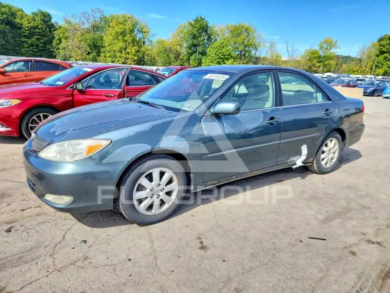 2004 Toyota CAMRY фото