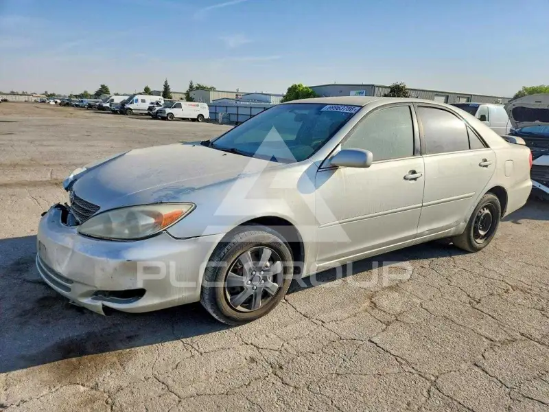 2004 Toyota CAMRY photo