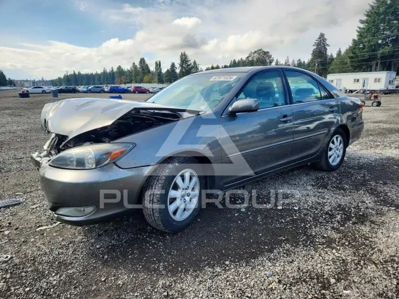 2004 Toyota CAMRY фото