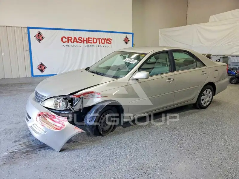 2004 Toyota CAMRY фото