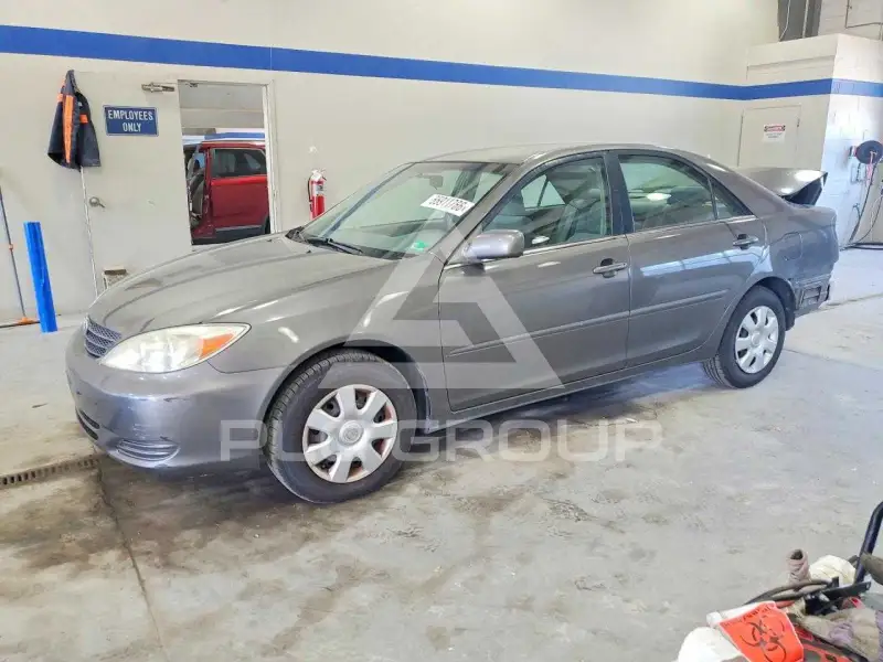 2004 Toyota CAMRY фото