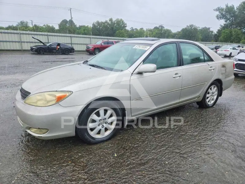 2004 Toyota CAMRY фото