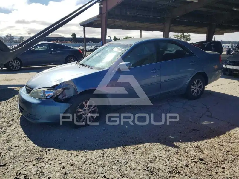 2004 Toyota CAMRY photo