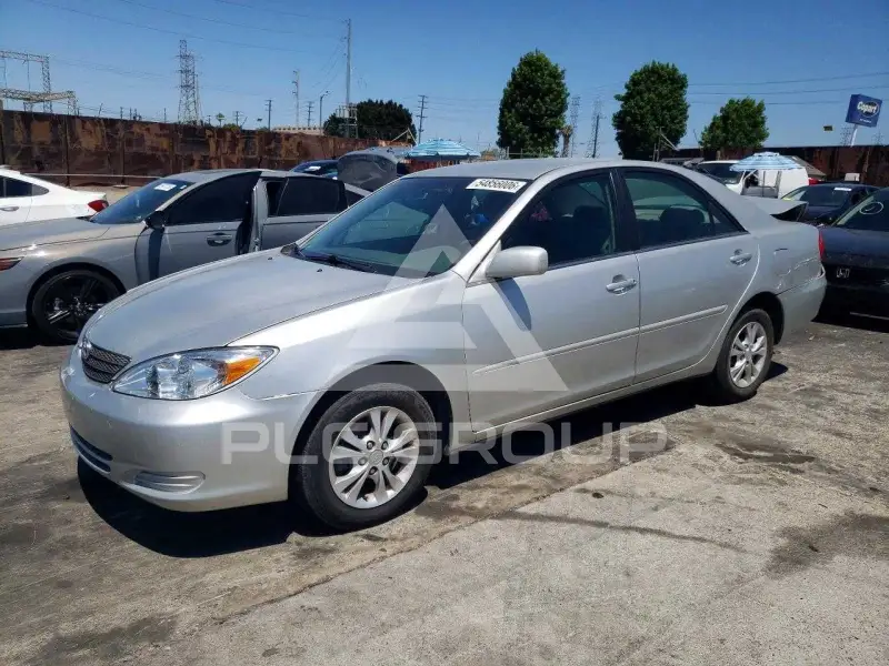 2004 Toyota CAMRY фото
