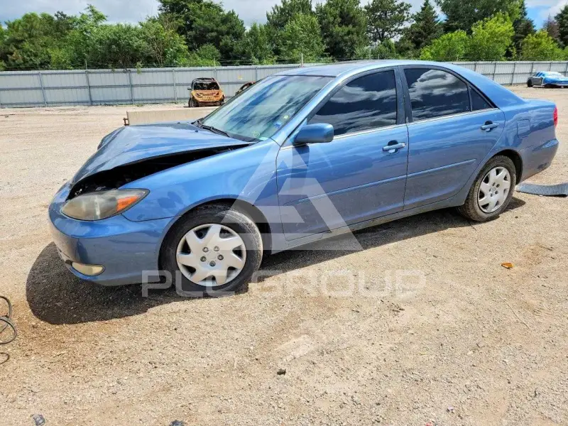 2004 Toyota CAMRY фото