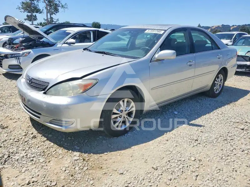 2004 Toyota CAMRY фото